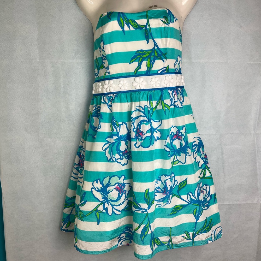 Preloved Lily Pulitzer Strapless Dress.